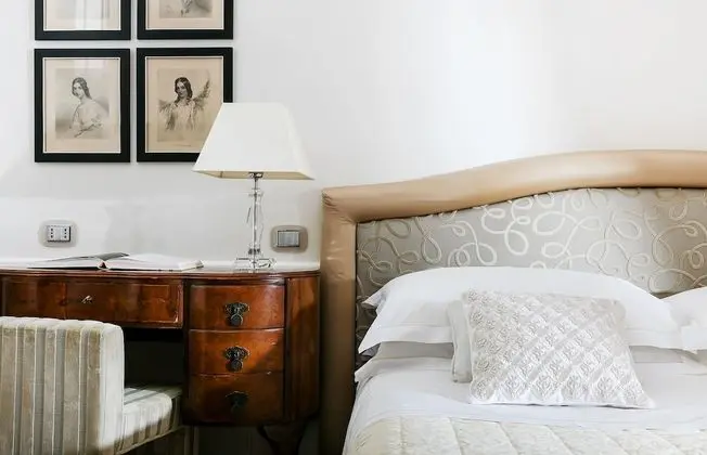 Superior Tek Büyük veya İki Ayrı Yataklı Oda, Balkon, Park Manzaralı