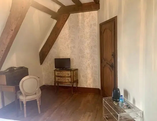 Comfort Tek Büyük Yataklı Oda (Hortense)