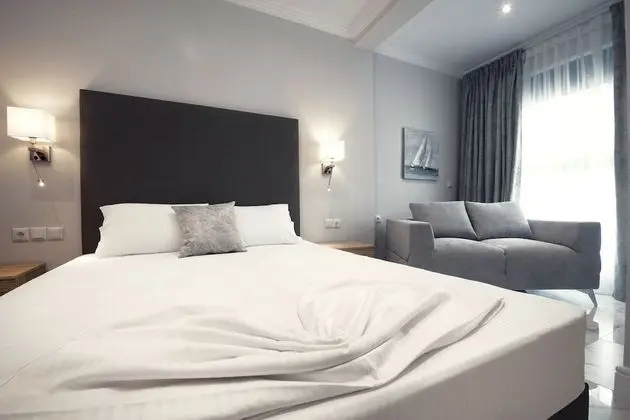 Comfort Tek Büyük Yataklı Oda