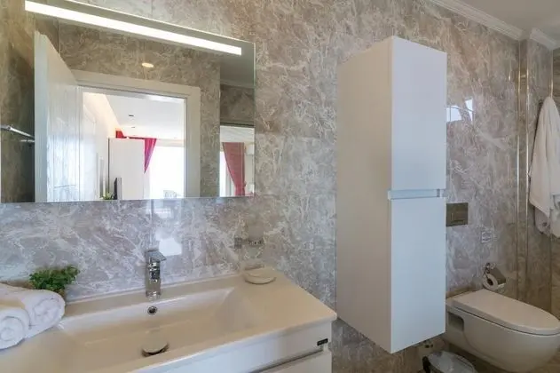 Villa, Deniz Manzaralı