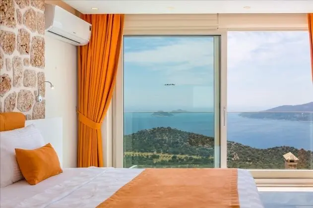 Villa, Deniz Manzaralı