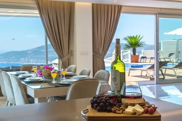 Exclusive Villa