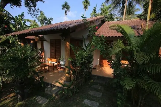 Family Bungalov, Bahçe Manzaralı (2 King Beds)