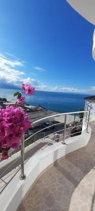 Family Dört Kişilik Oda