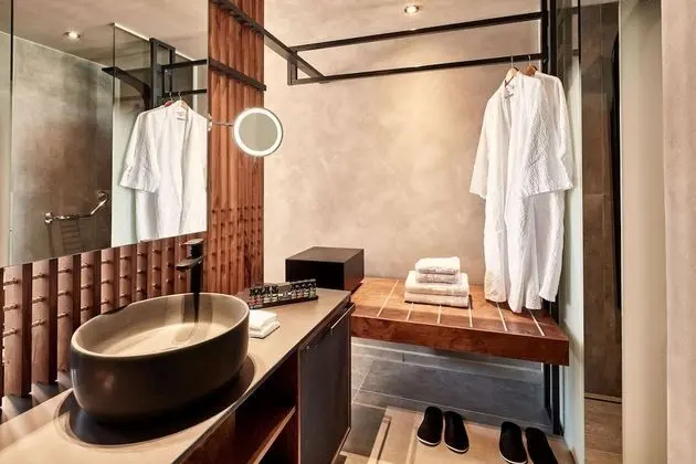 Double Room, Garden Level, Outdoor Jetted Tub
