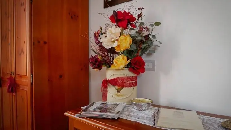 Basic Büyük Yataklı Tek Kişilik Oda, Avlu Manzaralı