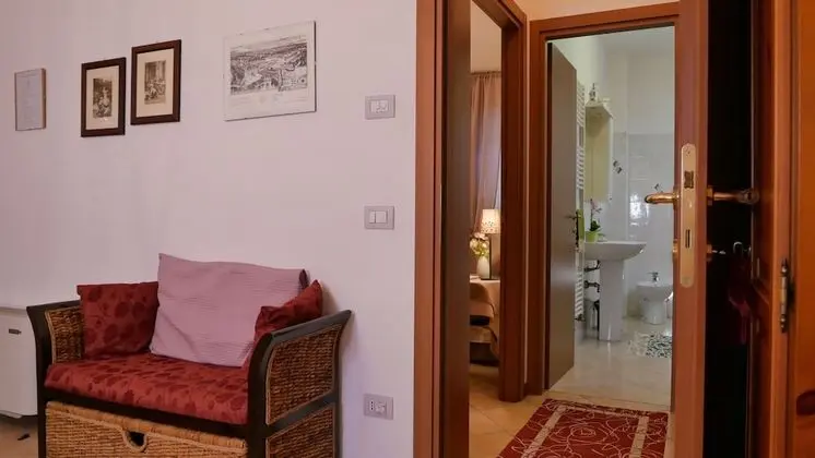 Süit, Bağlantılı Odalar, Bahçe Manzaralı