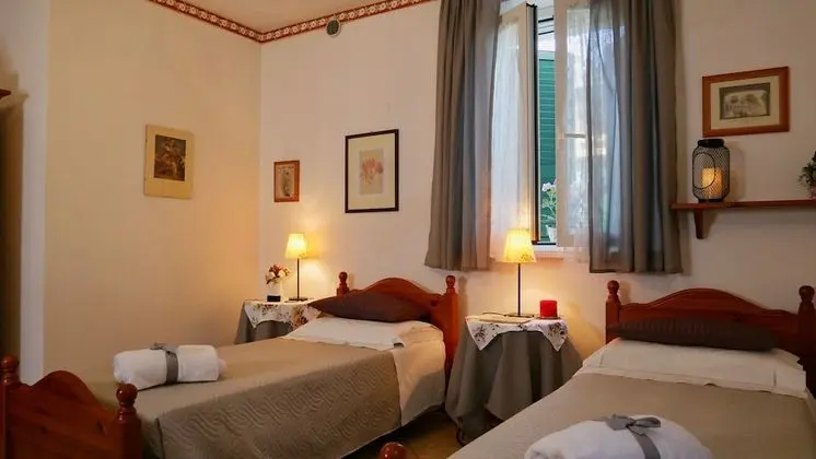 Tek Büyük Yataklı Oda, Avlu Manzaralı