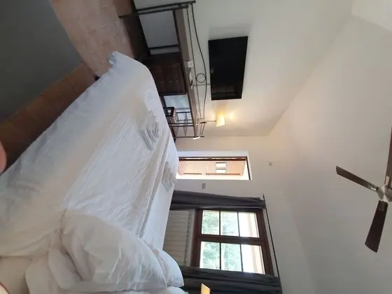 Tek Büyük Yataklı Oda, Veranda