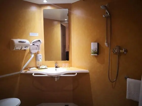 Comfort Üç Kişilik Oda, Engellilere Uygun, Havuz Kullanımı