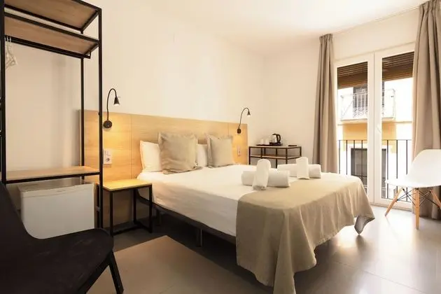 Superior Tek Büyük Yataklı Oda, Balkon, Şehir Manzaralı