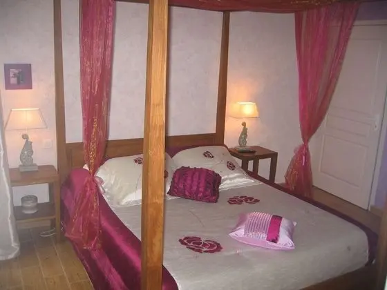 Tek Büyük Yataklı Oda (La Romantique)