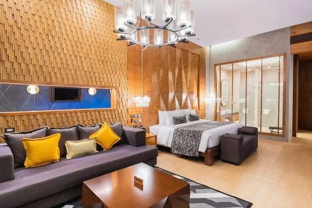 Deluxe Pool Villa with Pool Access