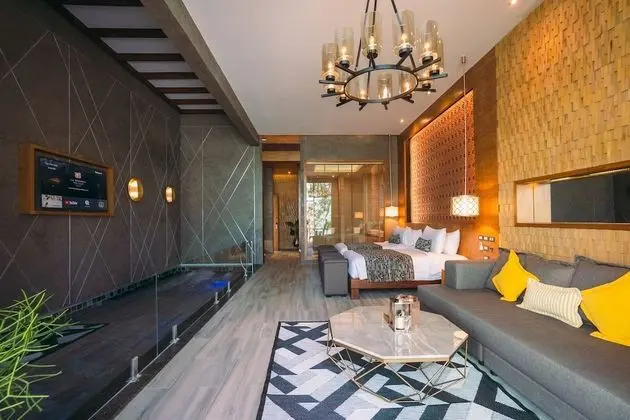 Pool Villa