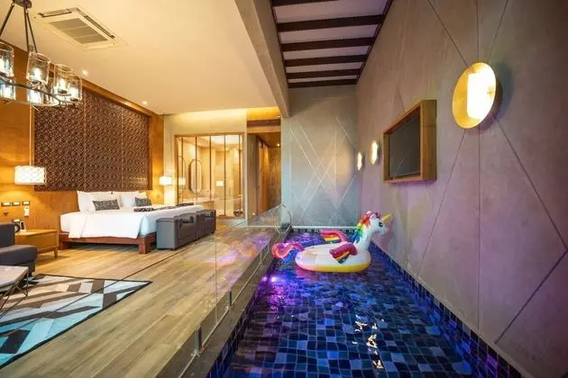 Pool Villa