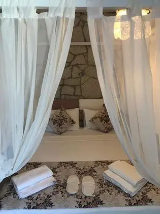 Cumbalı Suite Oda, Havuz Manzaralı