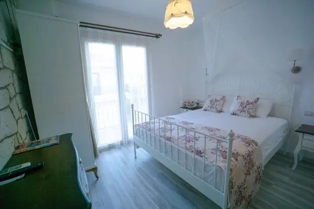Standart Oda, Bahçe Manzaralı