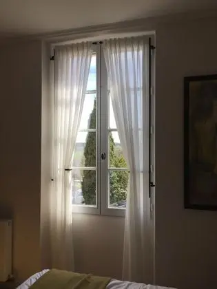 Tek Büyük Yataklı Oda (Saint-Clar)