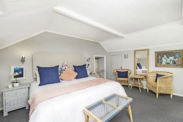 Luxury Çatı Katı (Loft), 1 Büyük (Queen) Boy Yatak