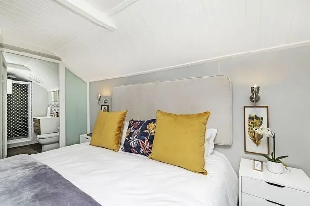 Luxury Çatı Katı (Loft), 1 Büyük (Queen) Boy Yatak