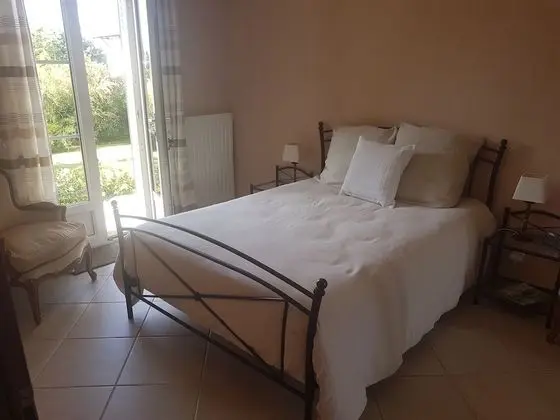 Comfort Tek Büyük Yataklı Oda, Avlu