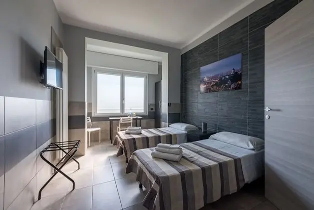 Tek Büyük veya İki Ayrı Yataklı Oda