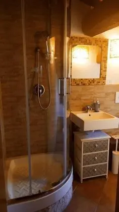 Deluxe Tek Büyük Yataklı Oda (Lucrezia)