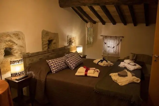 Romantic Tek Büyük Yataklı Oda (Nancy)