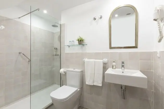 Standard Tek Kişilik Oda, Banyolu/Duşlu, Avlu Manzaralı (HAB. 7)