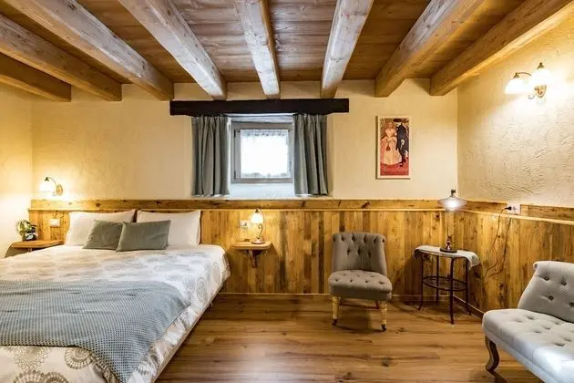 Superior Oda, Jakuzi