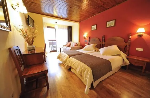 Comfort Tek Büyük Yataklı Oda