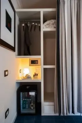 Tek Büyük veya İki Ayrı Yataklı Oda, 1 Çift Kişilik veya 2 Tek Kişilik Yatak, Deniz Manzaralı
