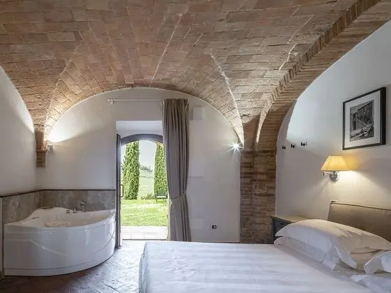 Deluxe Tek Büyük Yataklı Oda, Jakuzi