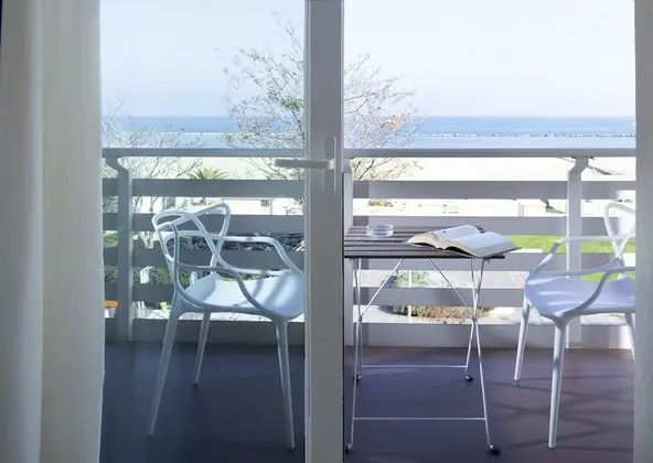 Dört Kişilik Oda, Balkon, Deniz Manzaralı
