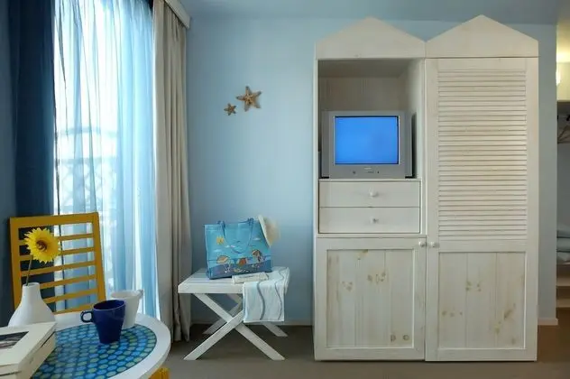 Tek Büyük Yataklı Oda, Balkon, Deniz Manzaralı