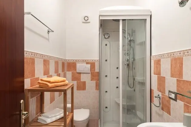 Classic Tek Büyük Yataklı Oda, 1 Yatak Odası, Banyolu/Duşlu