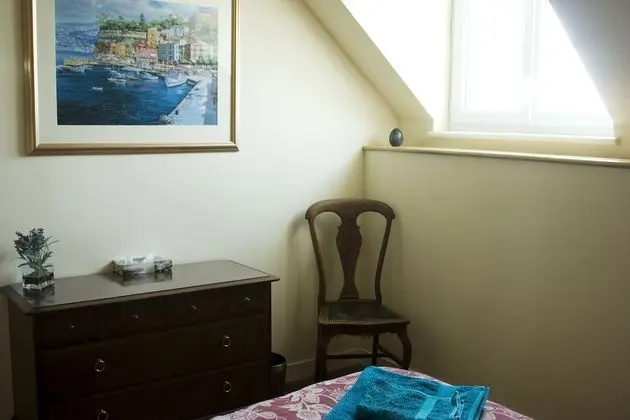 Tek Büyük Yataklı Oda