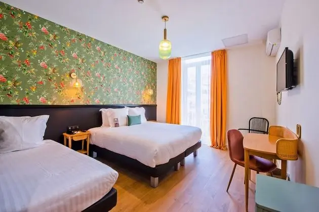 Executive Üç Kişilik Oda, Balkon
