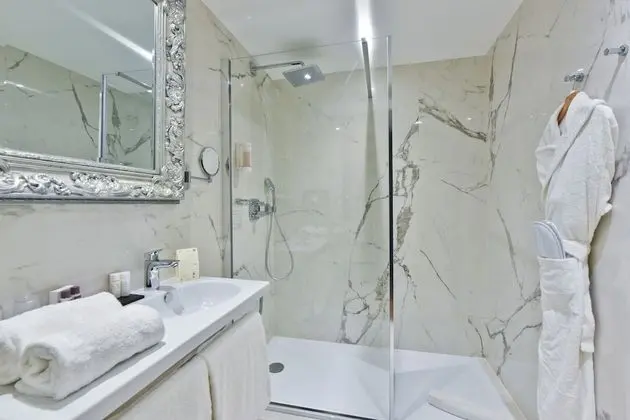 Executive Üç Kişilik Oda, Balkon