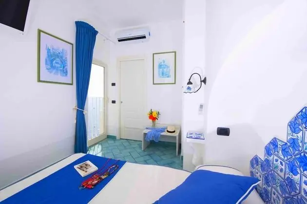Superior Tek Büyük Yataklı Oda, Deniz Manzaralı