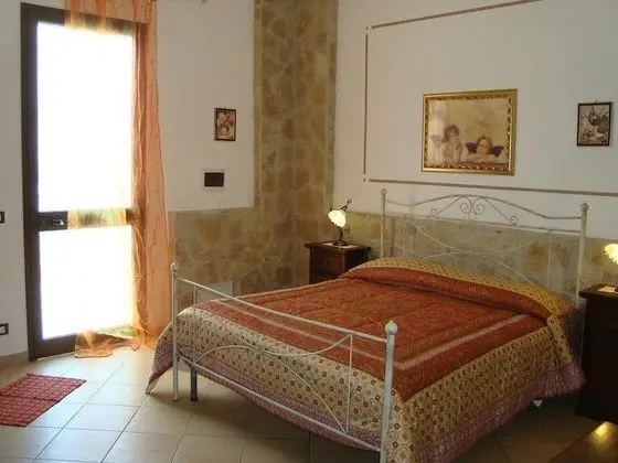 Classic Tek Büyük Yataklı Oda