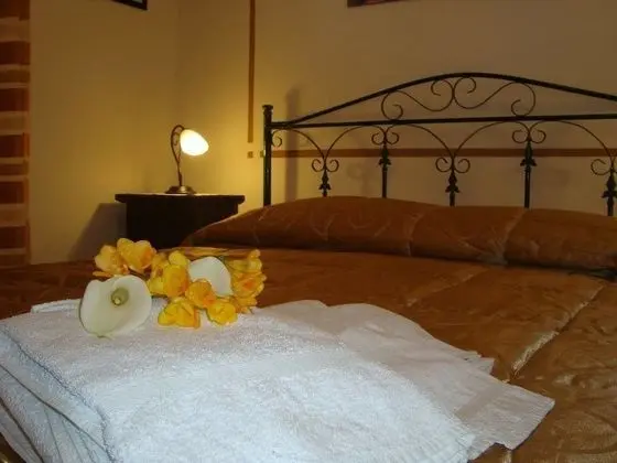 Classic Tek Büyük Yataklı Oda