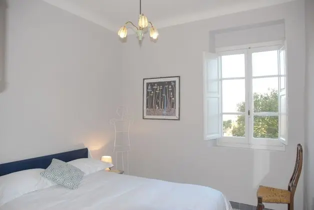 Classic Tek Büyük Yataklı Oda