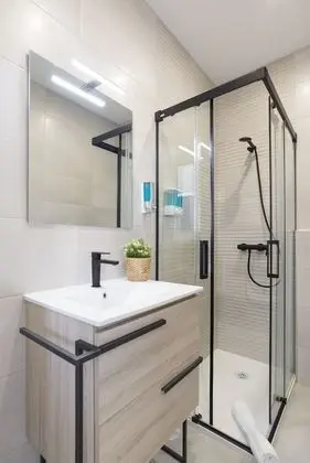 Süit, Engellilere Uygun, Özel Banyo