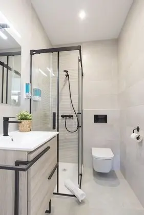 Süit, Engellilere Uygun, Özel Banyo