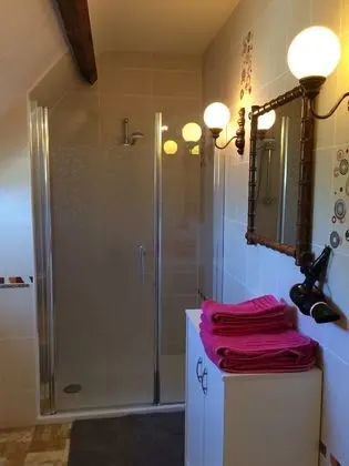 Tek Büyük Yataklı Oda (Pinède)