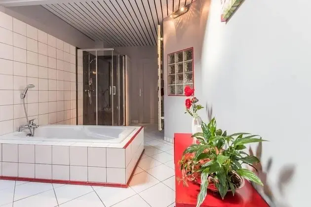 Tek Büyük Yataklı Oda (Petite Charme)