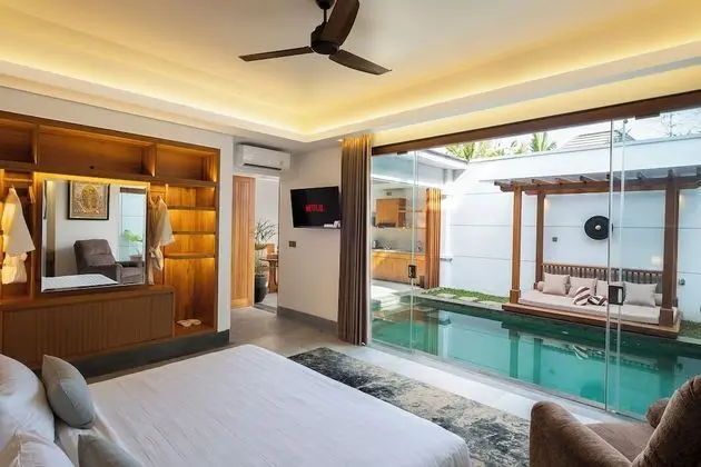 Grand Villa, Kişiye Özel Havuzlu, Havuz Manzaralı