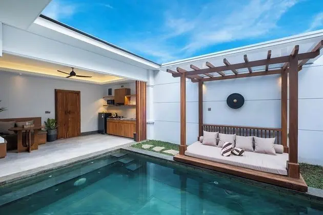 Grand Villa, Kişiye Özel Havuzlu, Havuz Manzaralı