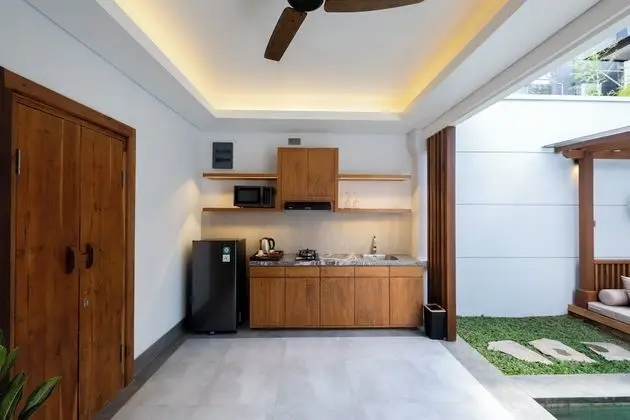 Grand Villa, Kişiye Özel Havuzlu, Havuz Manzaralı